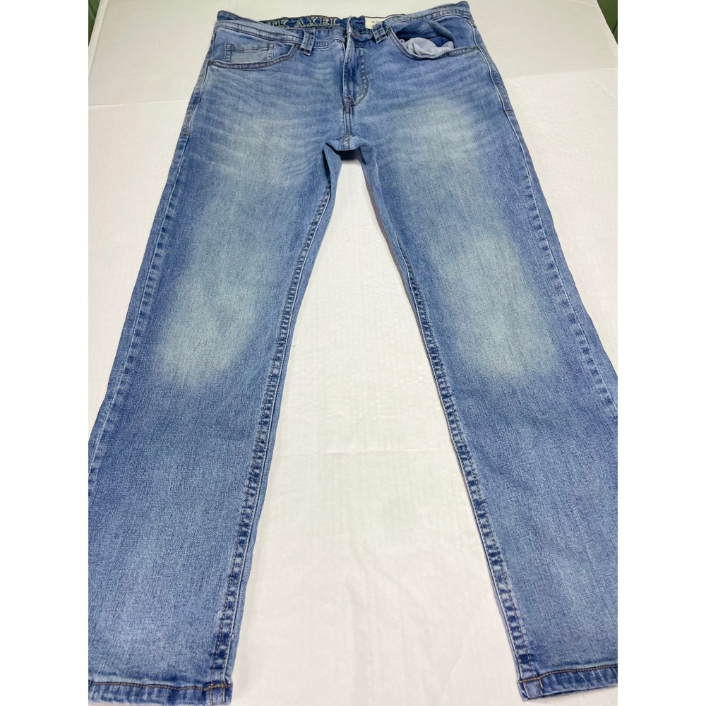 TK Axel Mens Slim Boot Jeans Light Wash Denim Size 34x32 Classic 5-Pocket